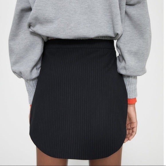 High waisted pinstripe miniskirt - Picture 2 of 9